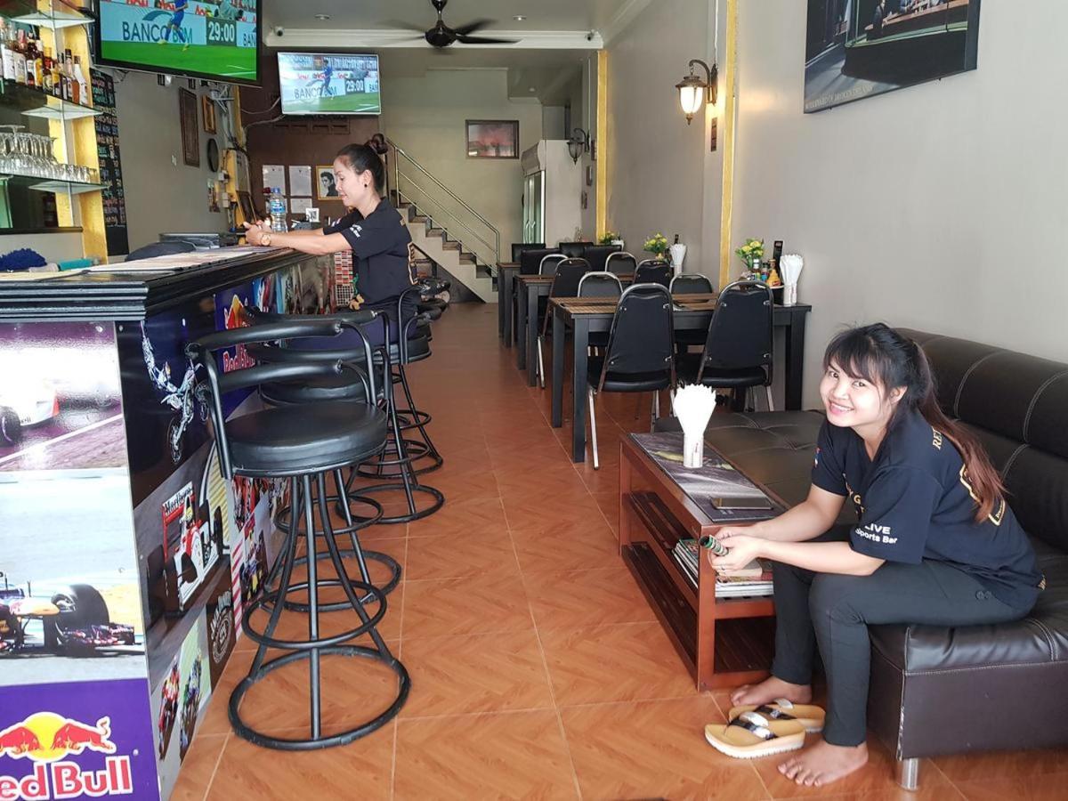 Oyo 739 Presley Guesthouse Phuket Patong Exteriör bild